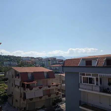 Via Mancini 아파트 *